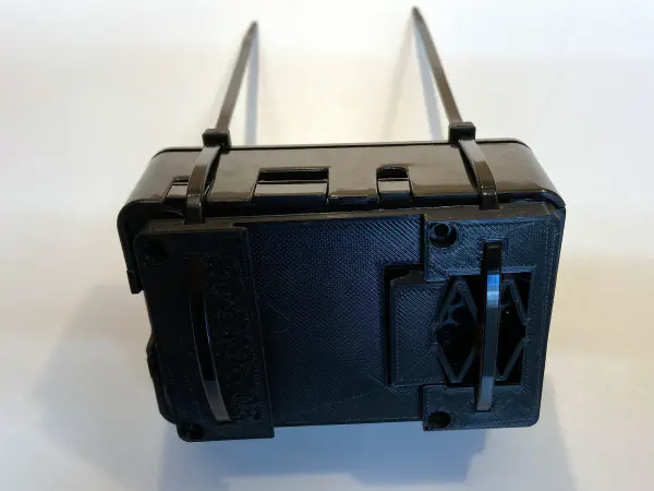 Raspberry Pi DIN Rail Adaptor Kit (35mm) - Pi's 2,3,4 + Other Devices