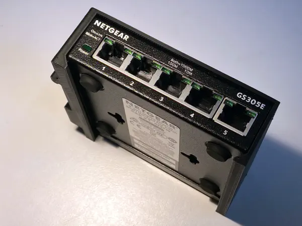 NETGEAR DIN Rail Mounting Adaptor Kit for NETGEAR GS305/E Switch